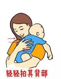 新生儿打嗝不止很难受？除了拍嗝，你还可以这样做！