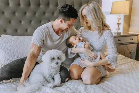 宝妈喂奶的时候经常做这四件事，那宝宝的腹泻就不可能避免！